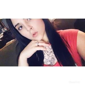 Meet your Posher, Briana